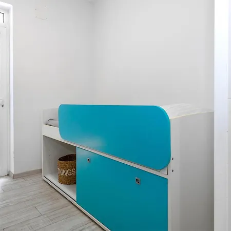 In With Jacuzzi Apartment Sibenik
