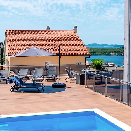 In With Jacuzzi Appartement *